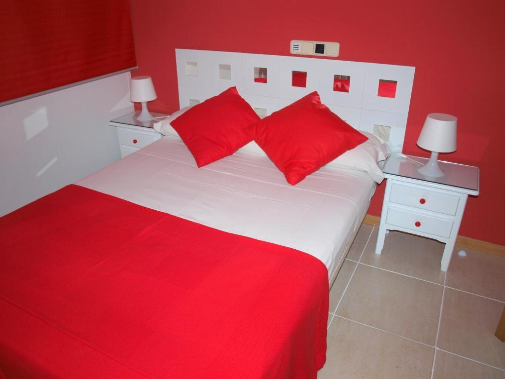 Hostal El Parque San Martín de la Vega Exterior photo